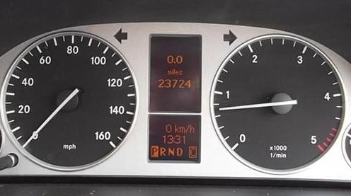 Mercedes W245 B class dashboard